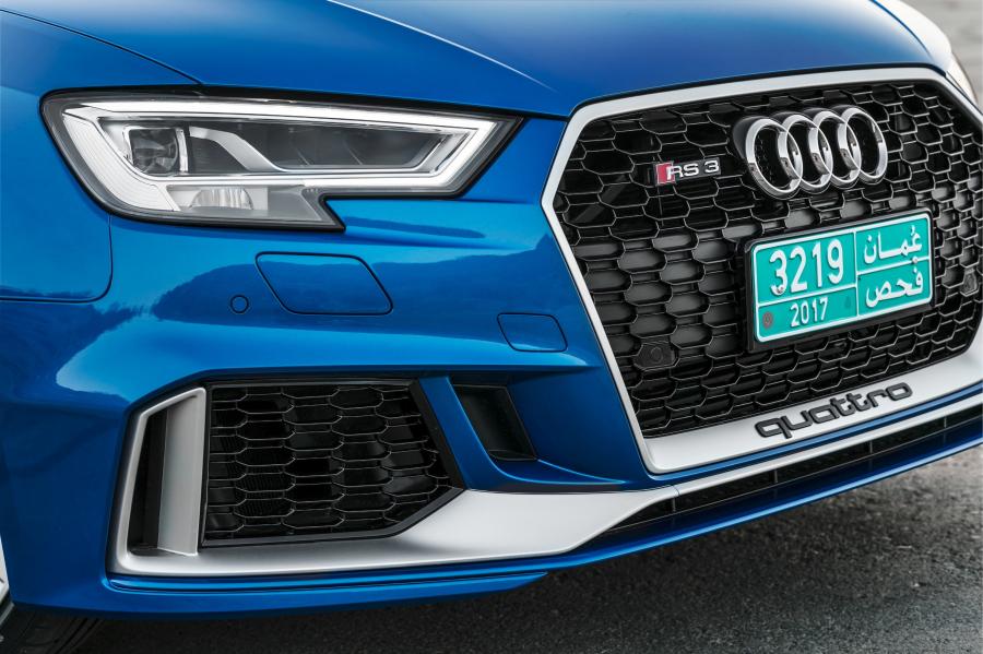 Детали экстерьера Audi RS3 Sportback (8V) 2017 года  (WW) (фото 29 из 40)